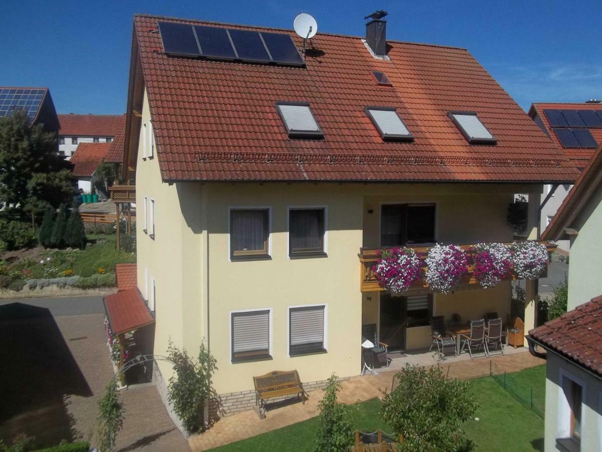 Gaestezimmer Klein Heiligenstadt in Oberfranken Bagian luar foto